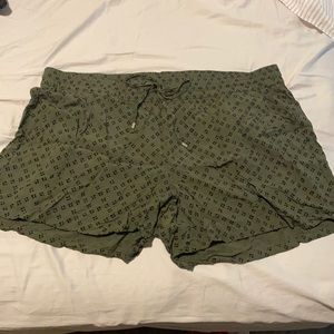 Old Navy Army Green Elastic Shorts